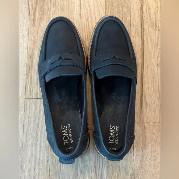 TOMS Cara Penny Loafer Lug Sole Black Leather Platform Slip On Comfy Women’s 10 - Picture 11 of 13